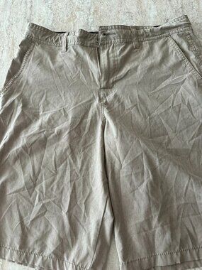 Trinity Men's Khaki Flat Front Shorts Size 32 Casual Chino Walking Golf